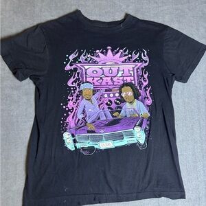 OutKast TShirt black purple design medium